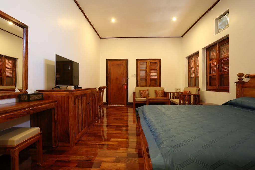 Villa Ang Thong Luang Prabang Exteriör bild